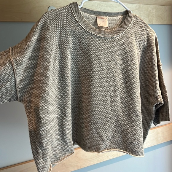 Kerisma Cropped Sweater - Picture 1 of 3